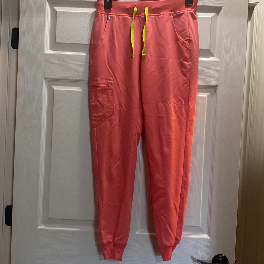Figs coral jogger scrub pants
